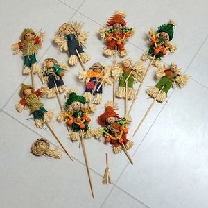 Halloween scarecrows on sticks